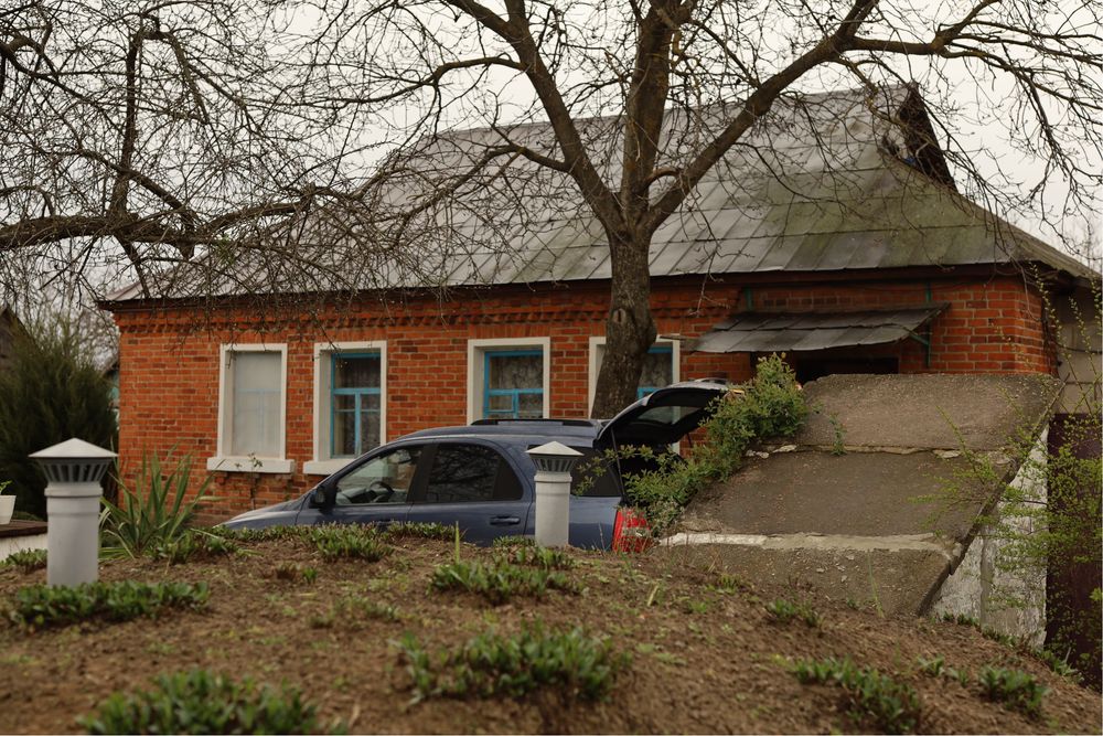 Продам затишний будинок неподалік від Києва