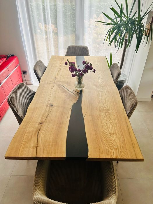 Rustykalny stół z żywicą ( dostępny od ręki )