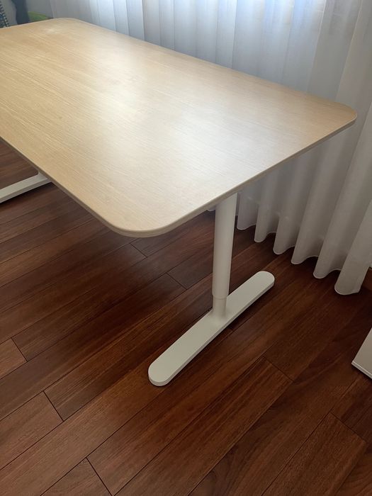 Secretária Bekant IKEA 160x80