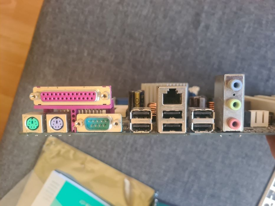 Płyta główna as Rock K7NF2-RAID