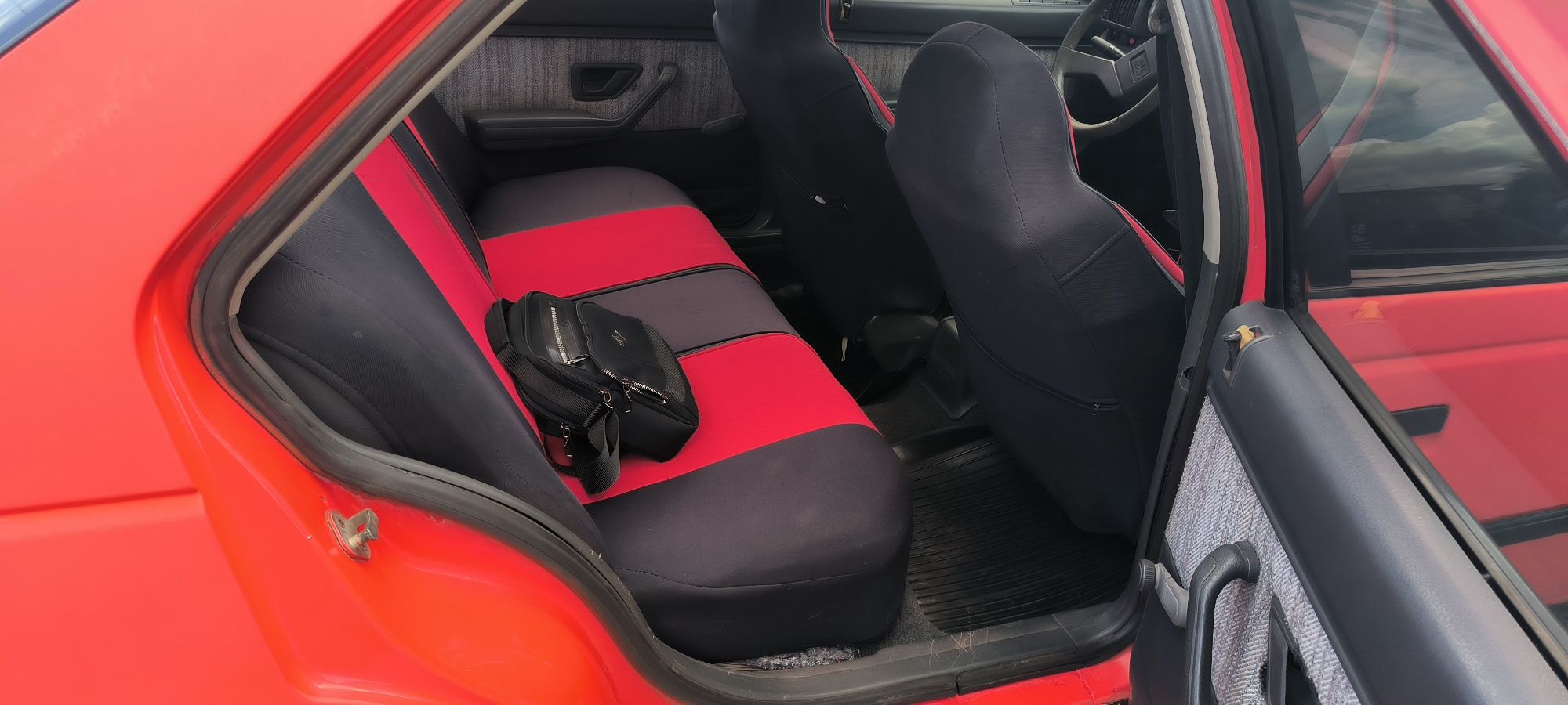 Продам Пежо 405GL