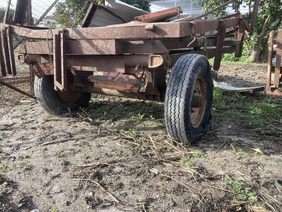 Reboque basculo para recuperrar vendo ou troco