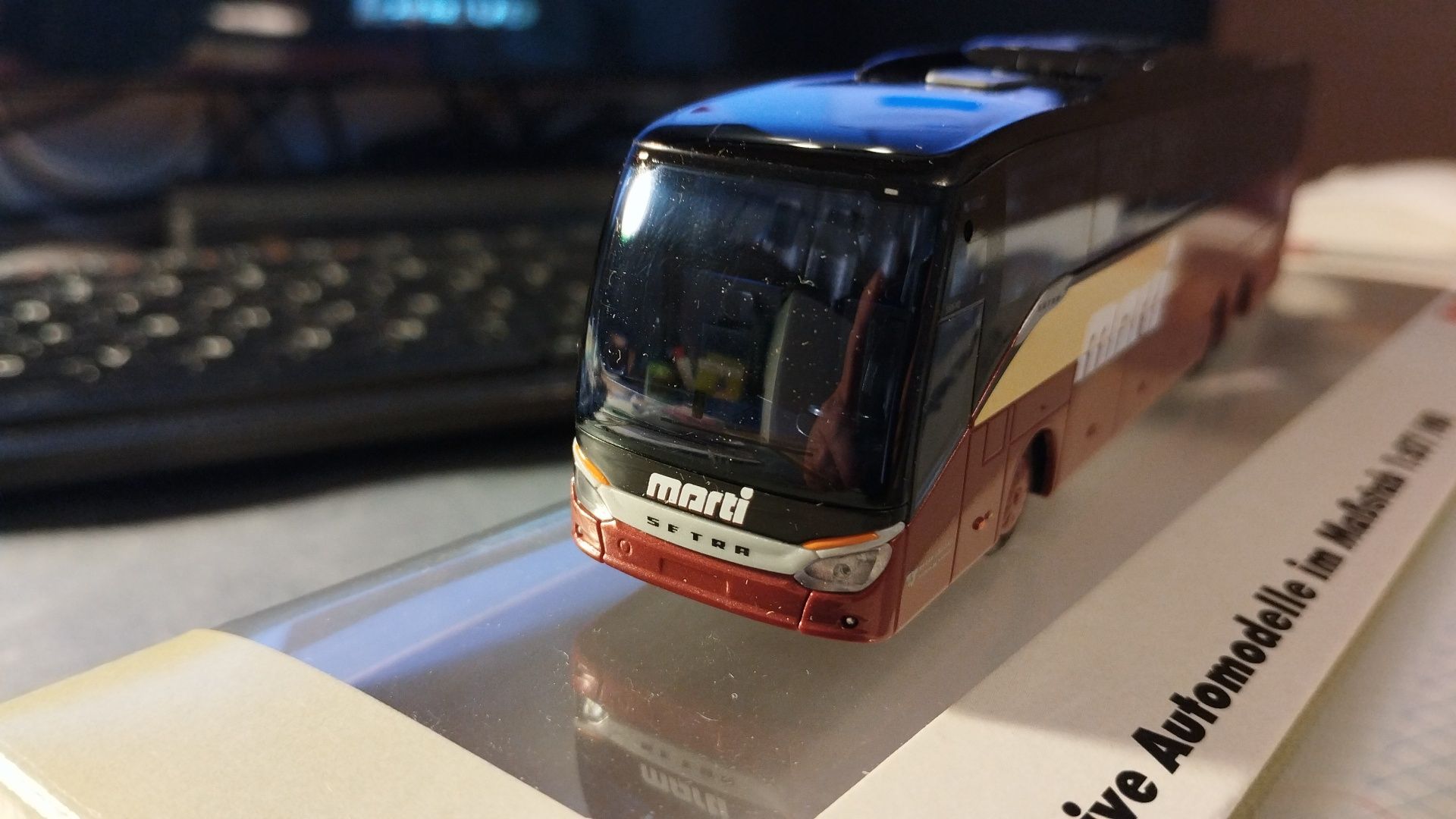 Setra S 516 HDH,AWM, 1:87