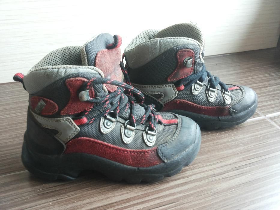 Buty chłopięce Del-tex (Deichmann) rozmiar 28 - idealne na zimę.