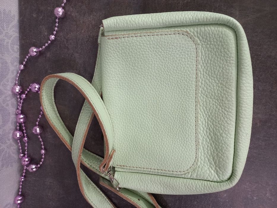 Шкіряна сумочка через плече