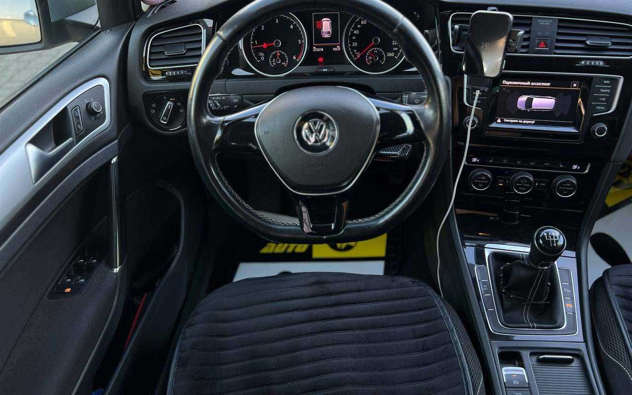 Volkswagen Golf 2014