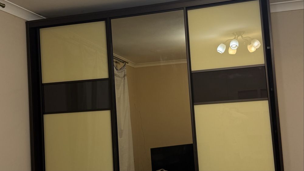 Шафа купе 3-х дверна