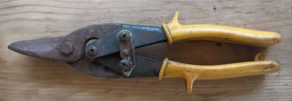 Продам ручной инструмент