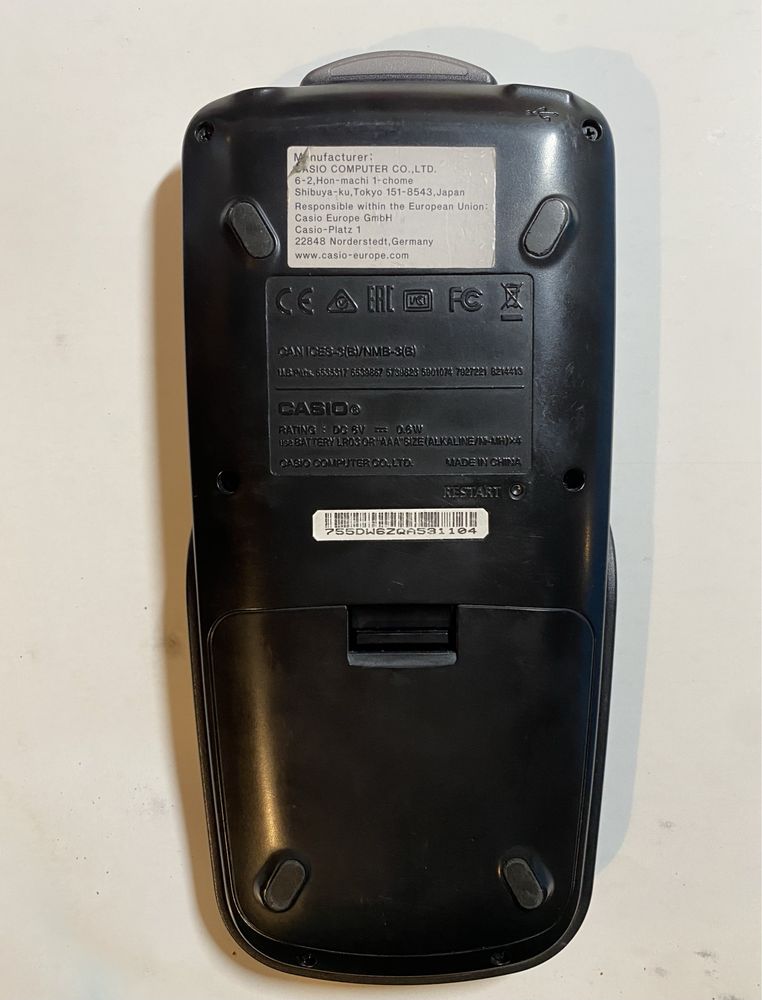 Calculadora gráfica “Casio fx-CG 20”