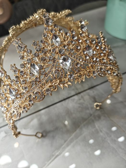 Диадема. Тиара . Корона. Украшение.