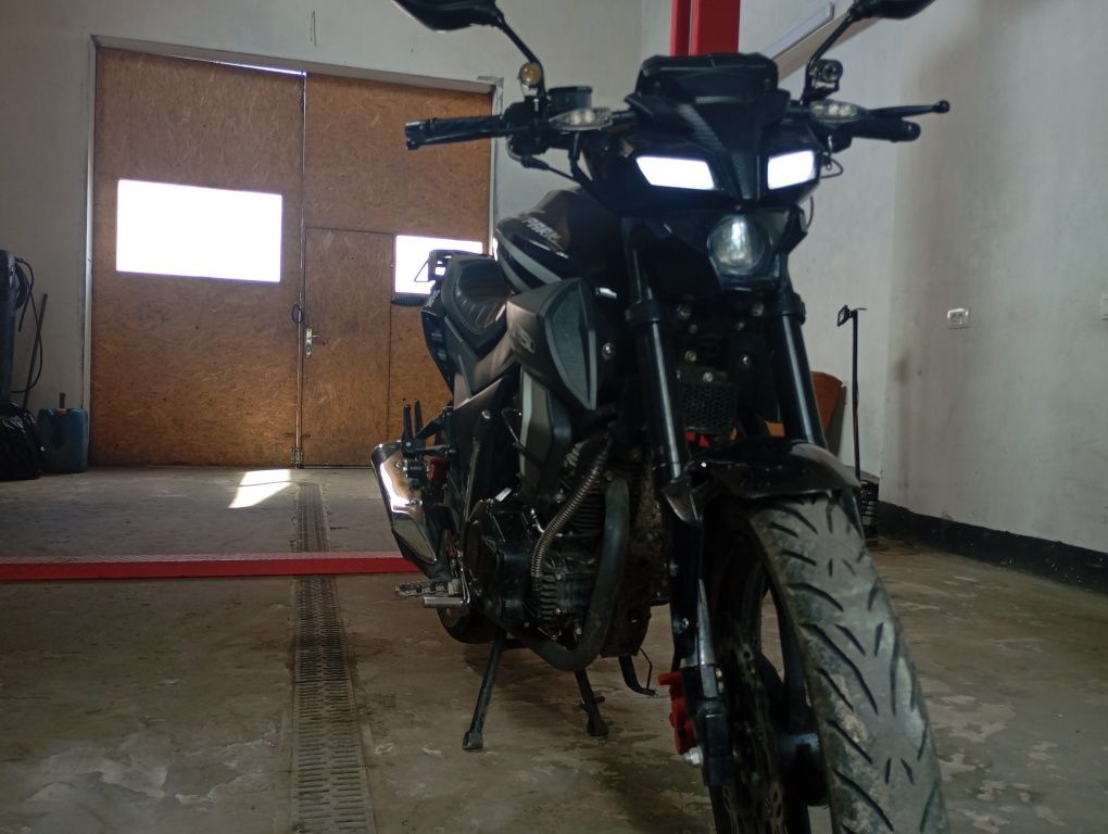 Spark Sp250 r-33