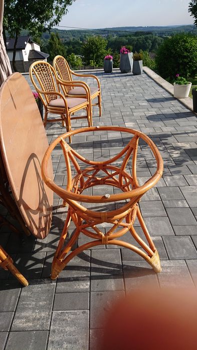 Meble ogrodowe ratanowe