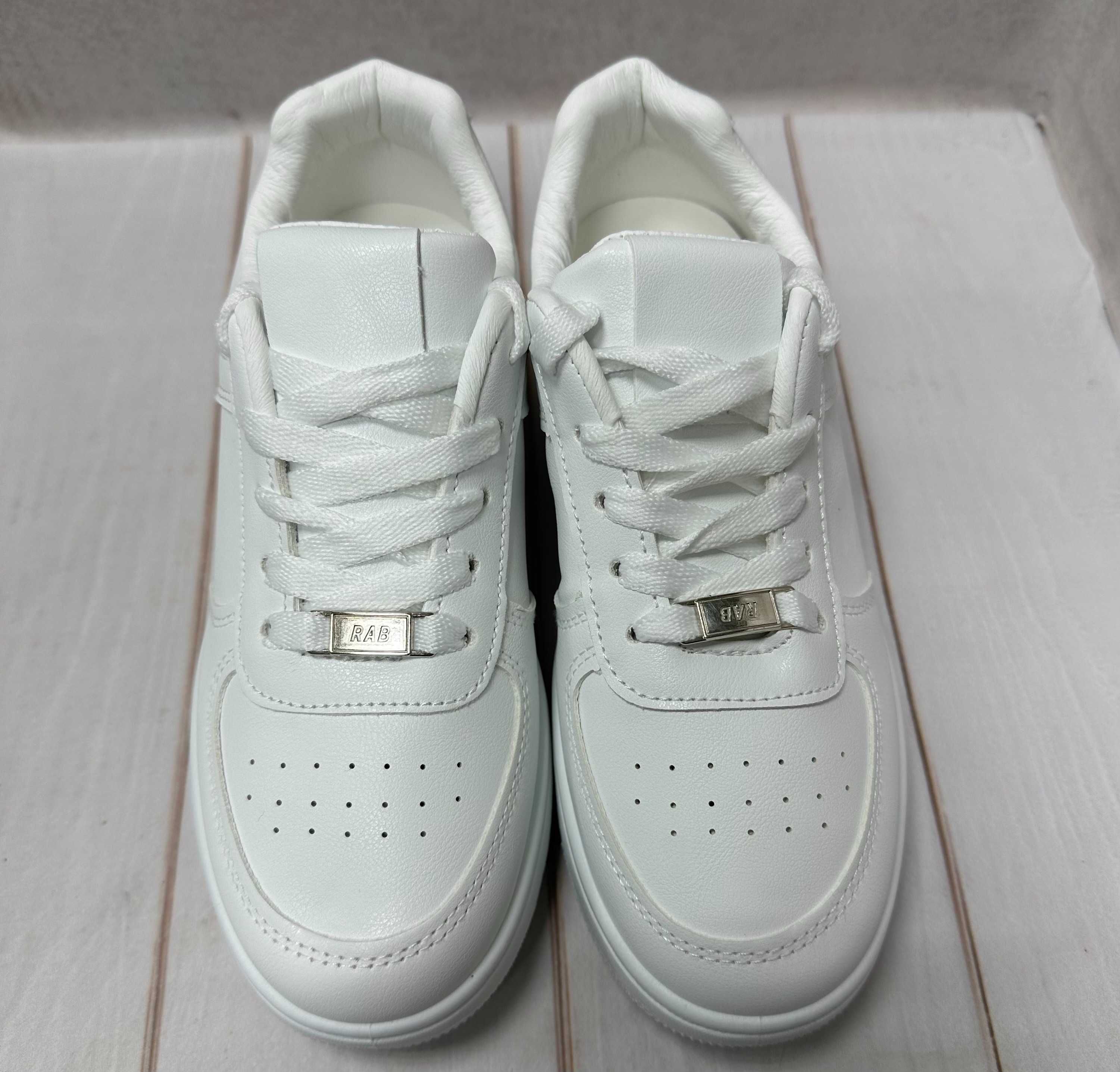 Дитячі підліткові кросівки кеди Angel 36-41 white / білі/чорні
