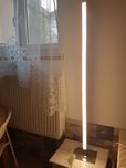 Młodzieżowa lampa słupek