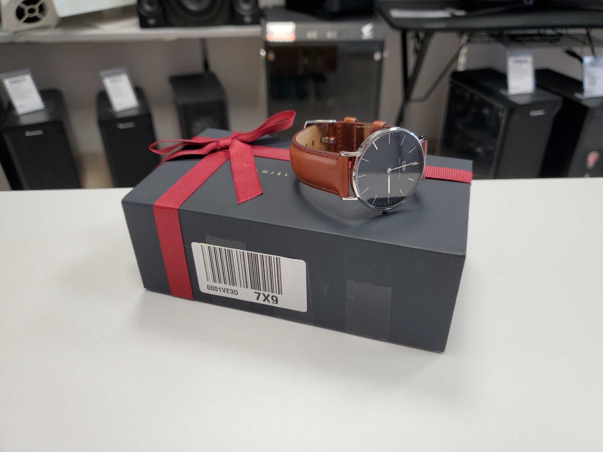 Zegarek damski Daniel Wellington CLASSIC B36S13