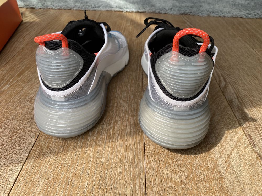 Nike buty spotowe treningowe rozmiar 40,5