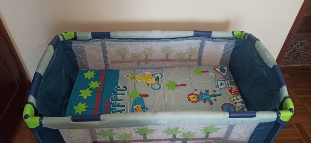 Cama de viagem criança