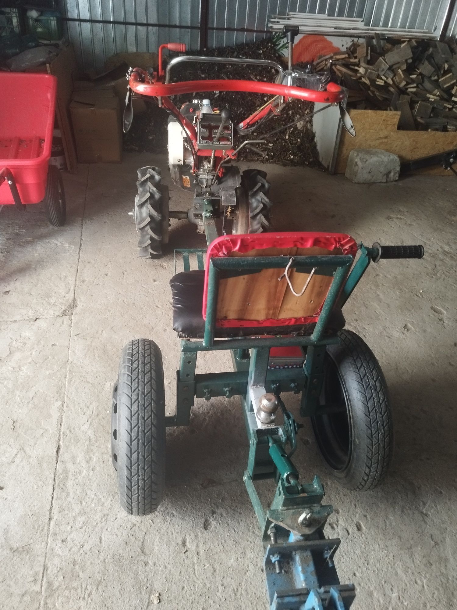 Traktor Traktorek Dzik jednoosiowy lisek możliwość glebogryzarki mocny