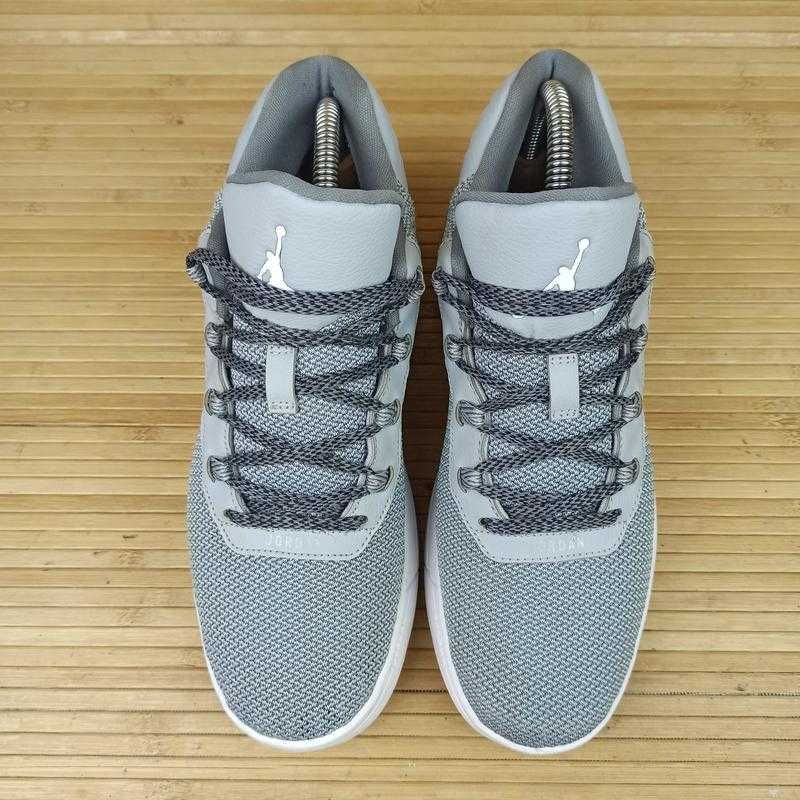 Кросівки Nike Air Jordan Academy Розмір 38,5 (24,5 см.)