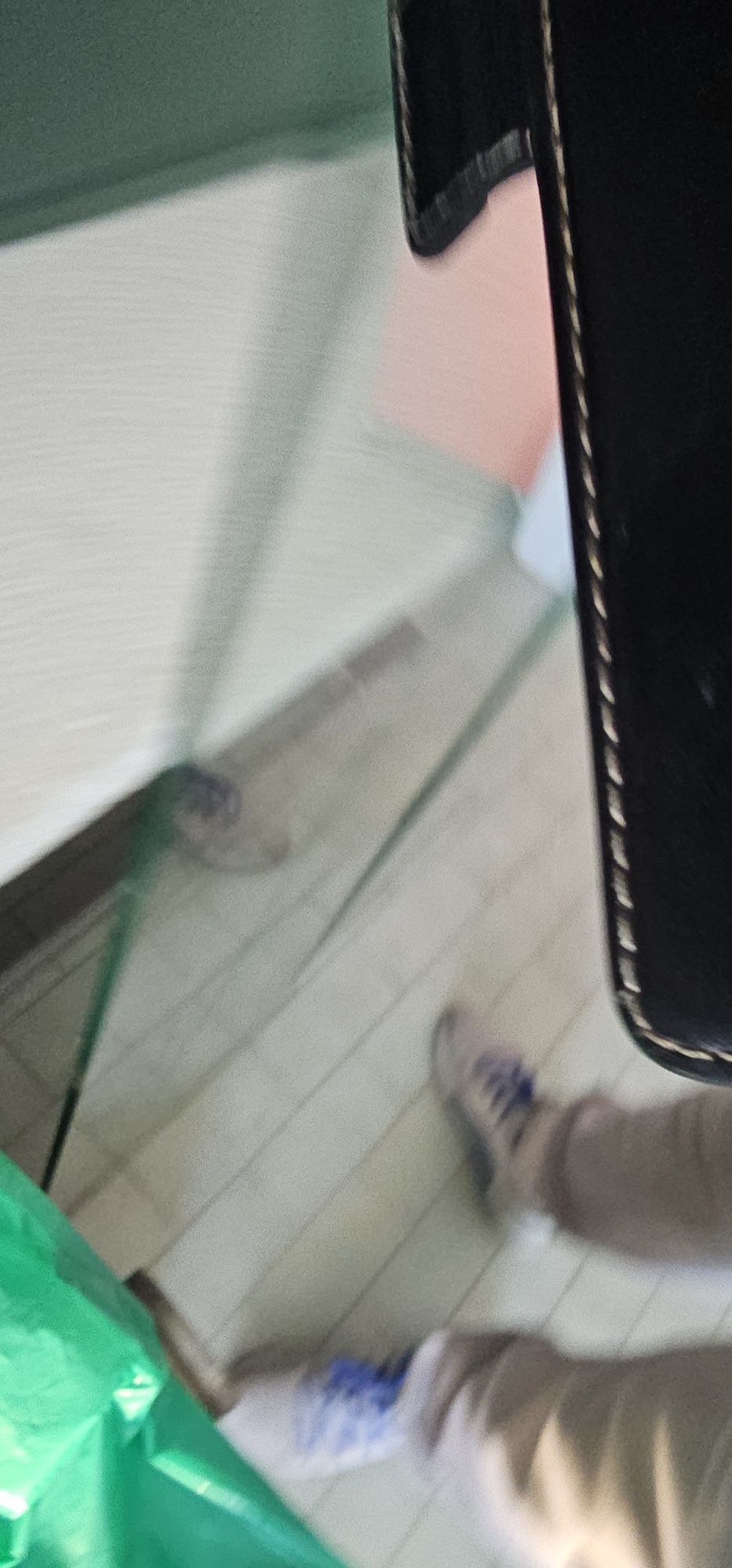 Vidros com cerca 1m