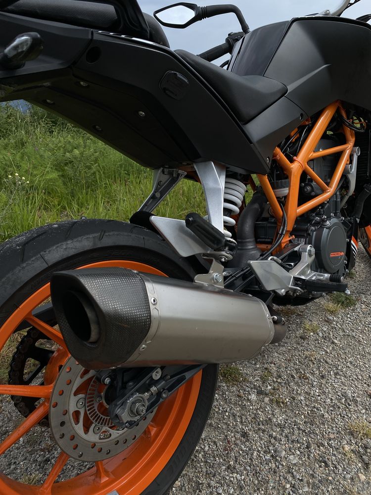 KTM Duke 390 (Akrapovic)