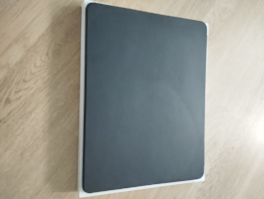 Apple Smart Keyboard Folio iPad Pro 12.9" (3ª & 4ª Geração) – Muito Bo