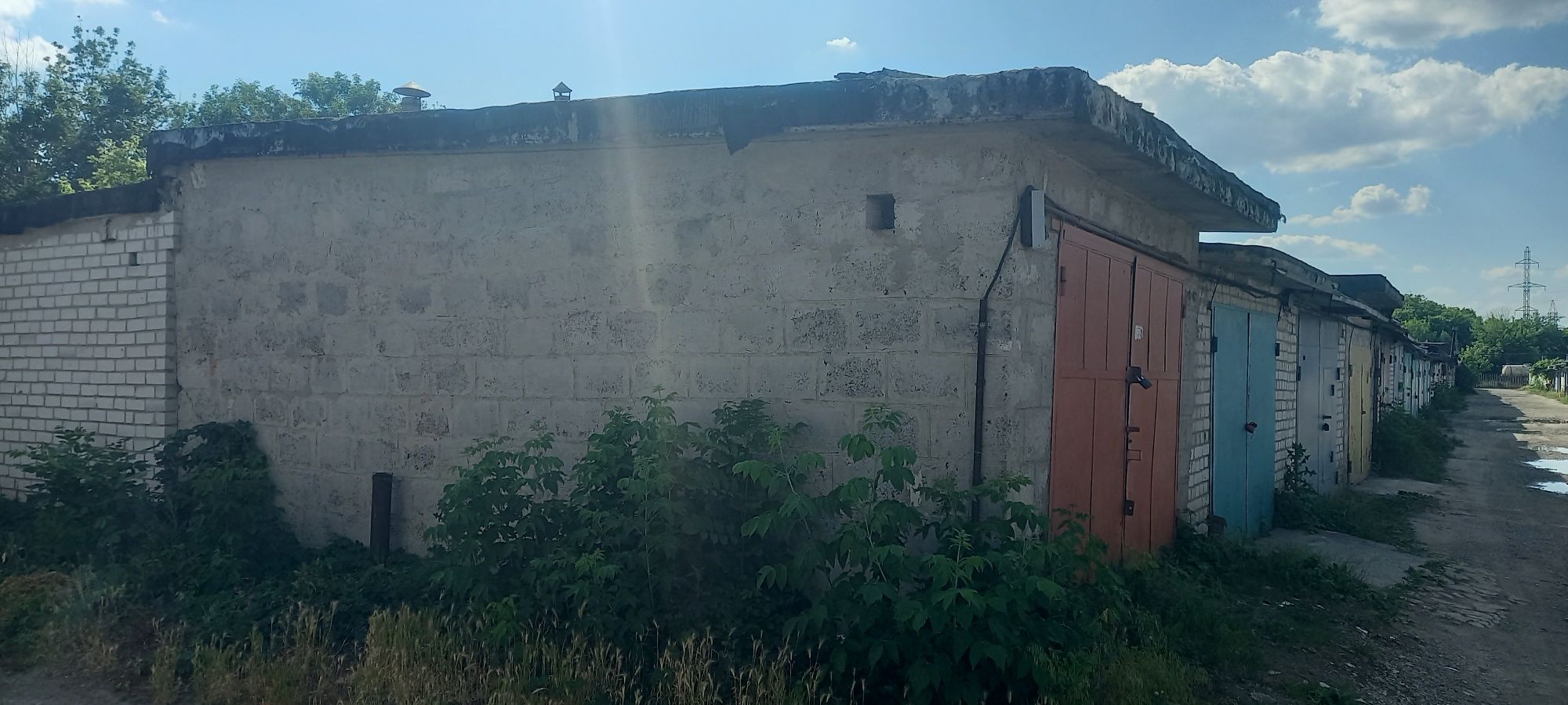 Продам свой гараж 7х4 метра ГК ЯКОРЬ(ХТЗ)