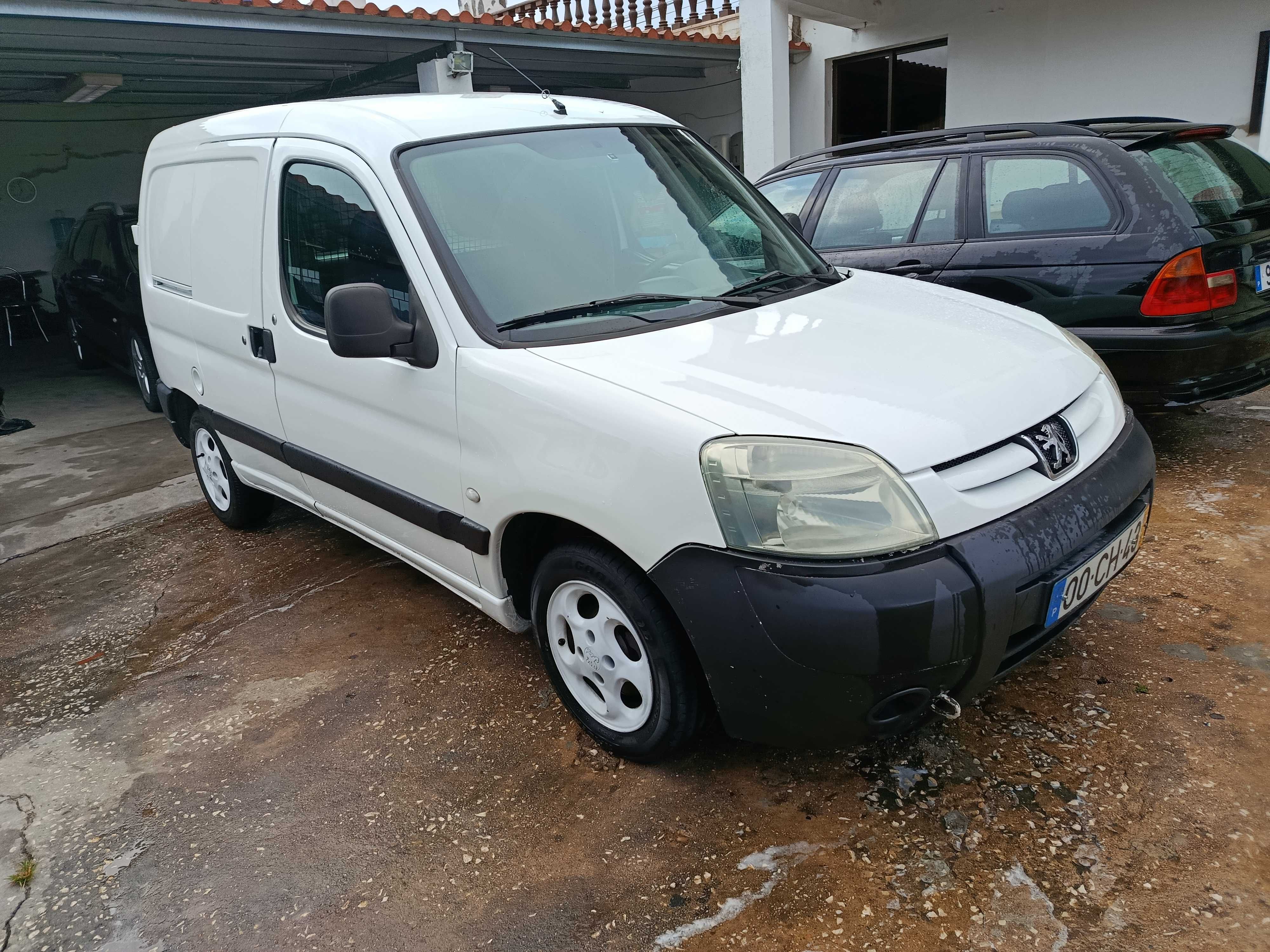 vendo peugeot  pronta  trabalhar  muito boa