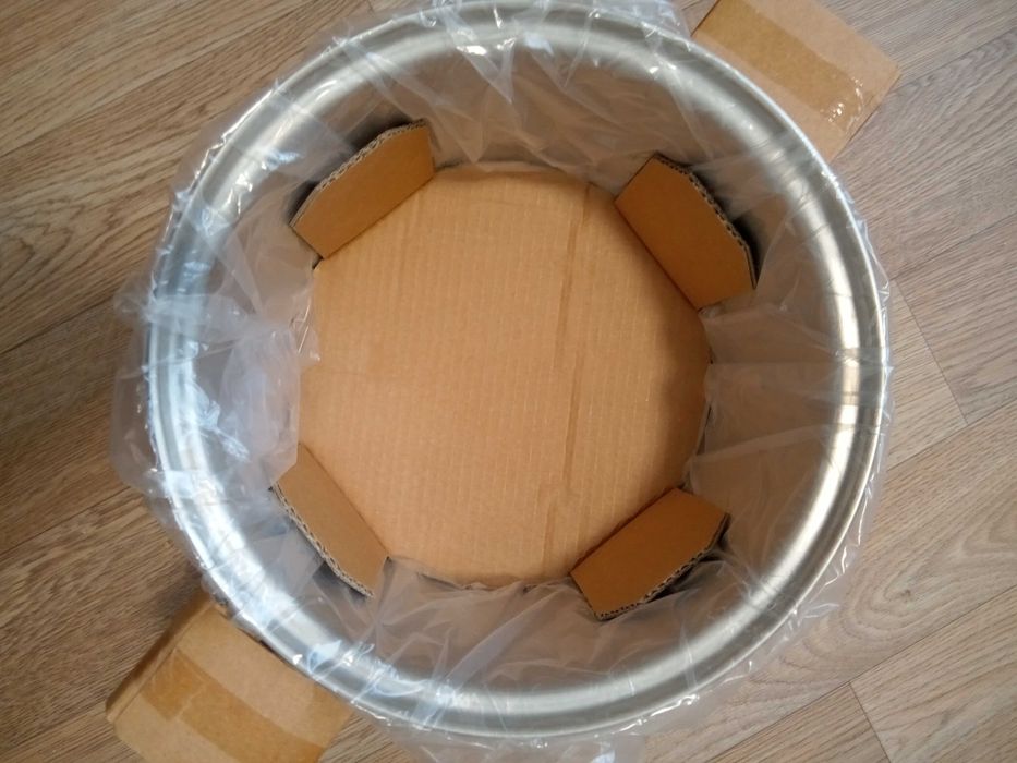 8 літрова жаровня з кришкою