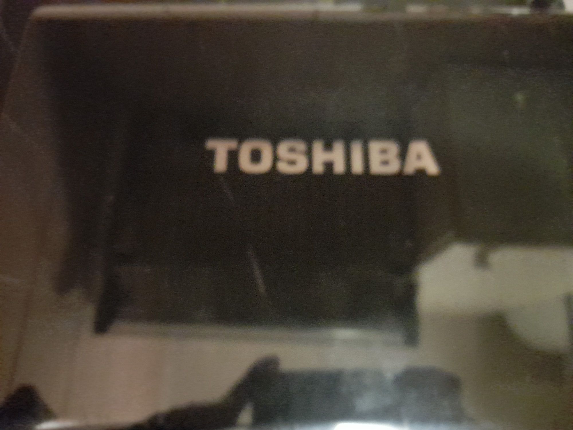 Toshiba satellite p200- 1EZ