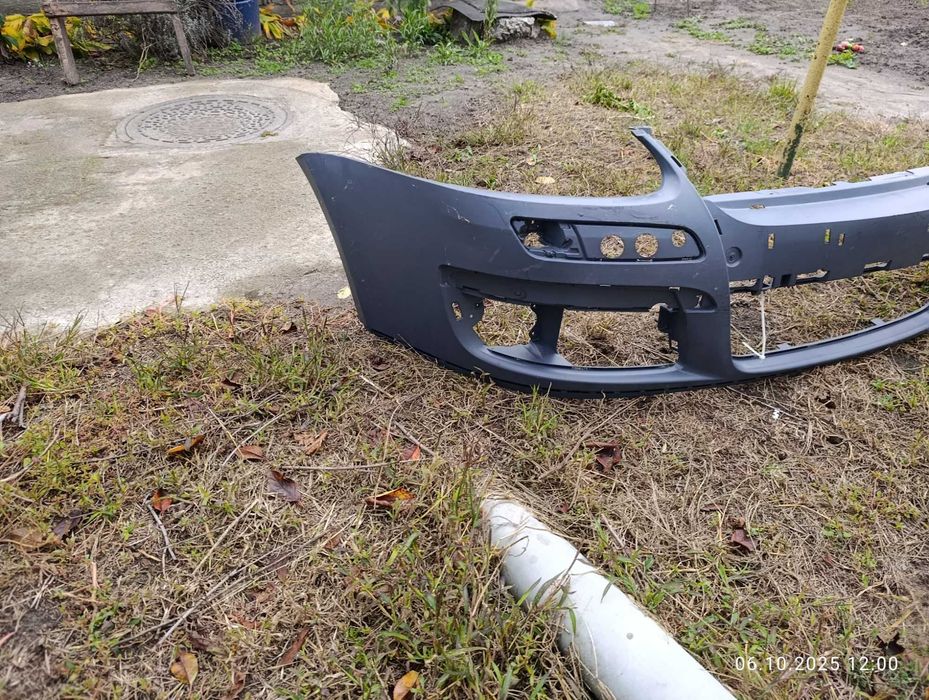 Бампер на Фольксваген Джетта