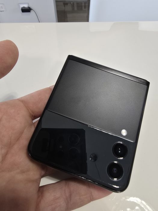 Samsung galaxy Z flip 3 128gb + nowa folia