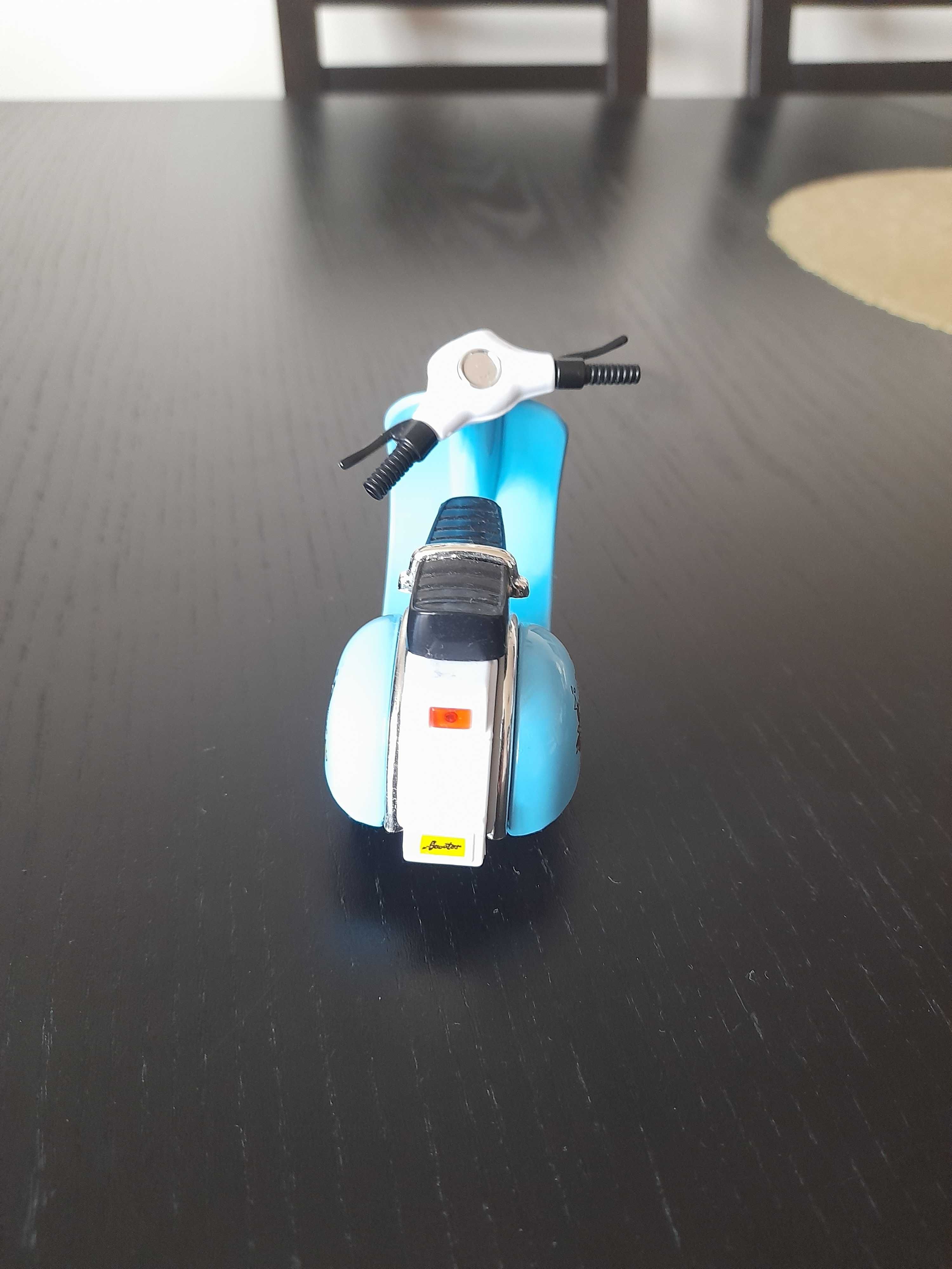 Resorak Motocykl Metalowy dl. 11 cm trzykołowy