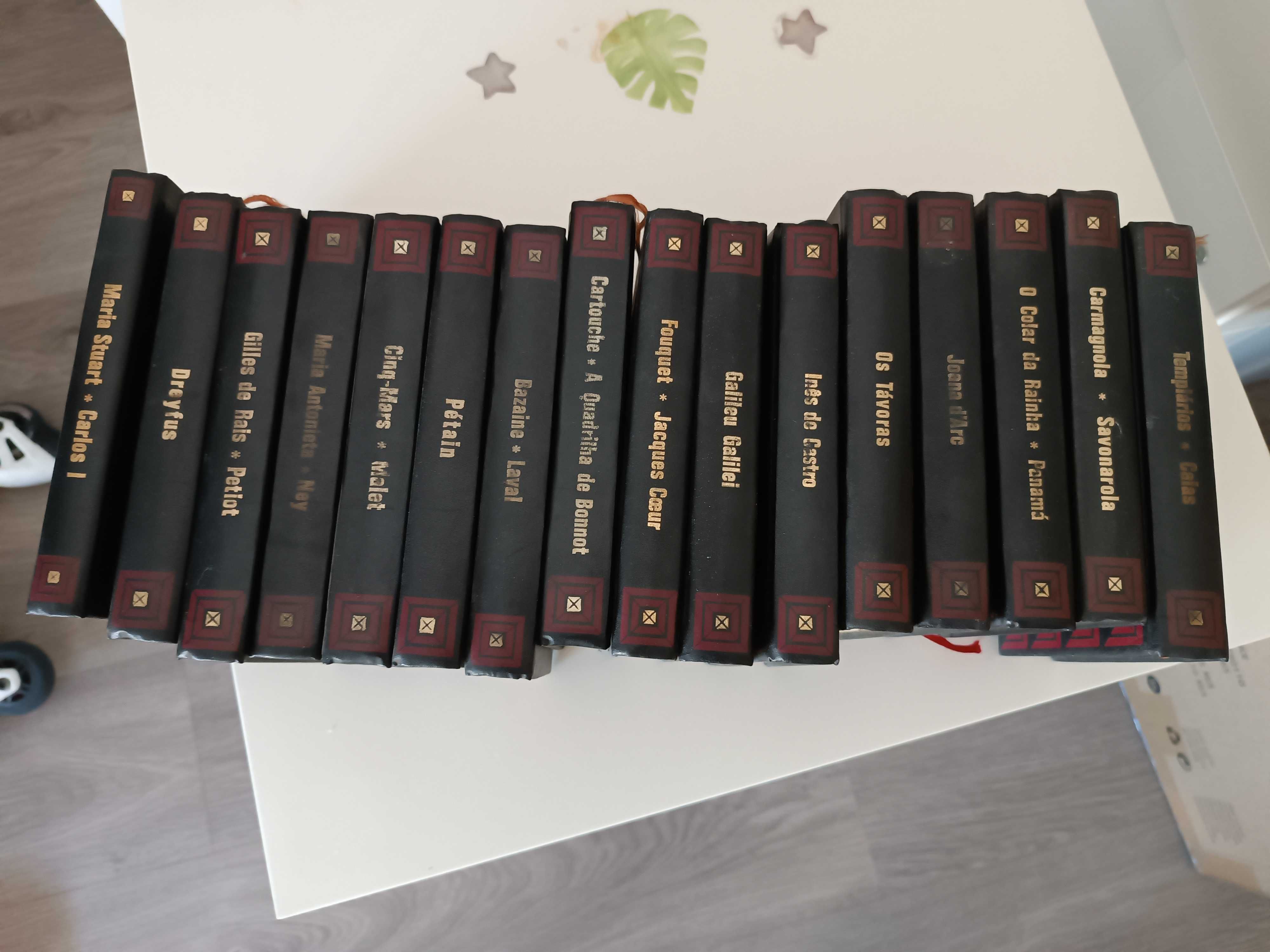 Vendo livros da coleção Os Grandes Julgamentos