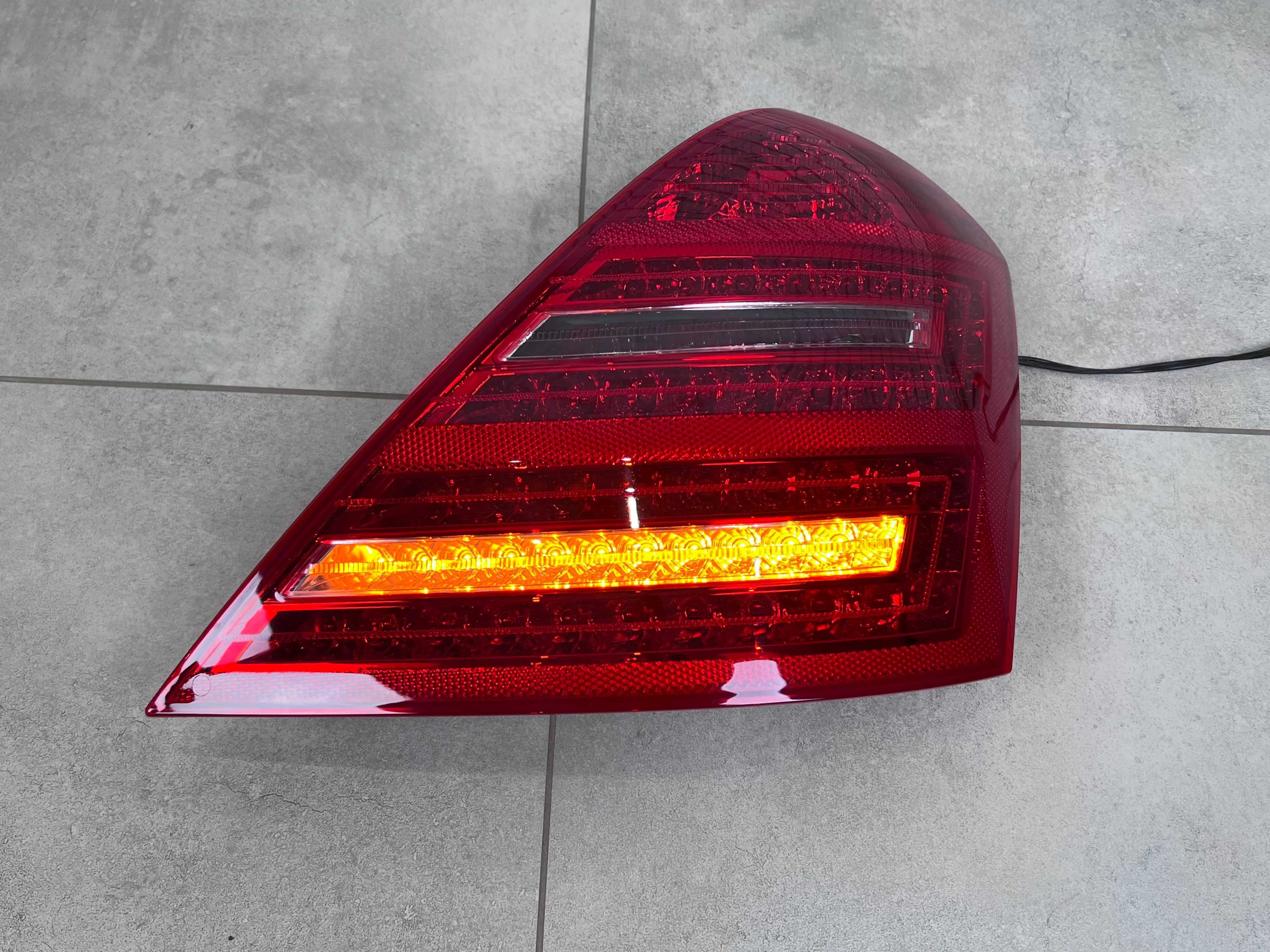 Фонари W221 мерседес стопи на Mercedes S-Class W221 2005-2013  рестайл