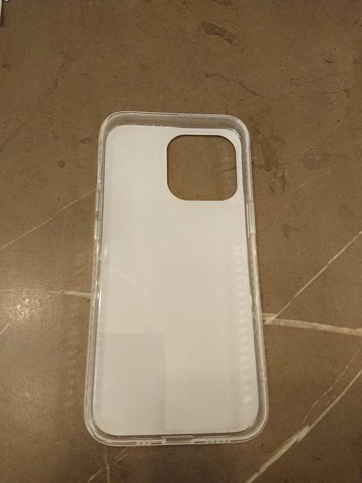 Чехол на iPhone 13 Pro