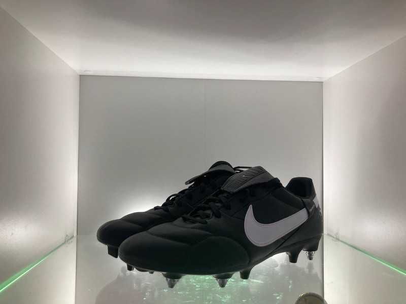 Profesjonalne buty piłkarskie wkręty Nike Premier III Sg Pro Anti-clog