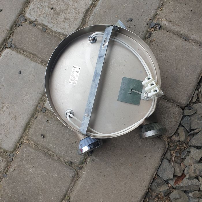 Світильник 230v 3 лампочки 5w GU10