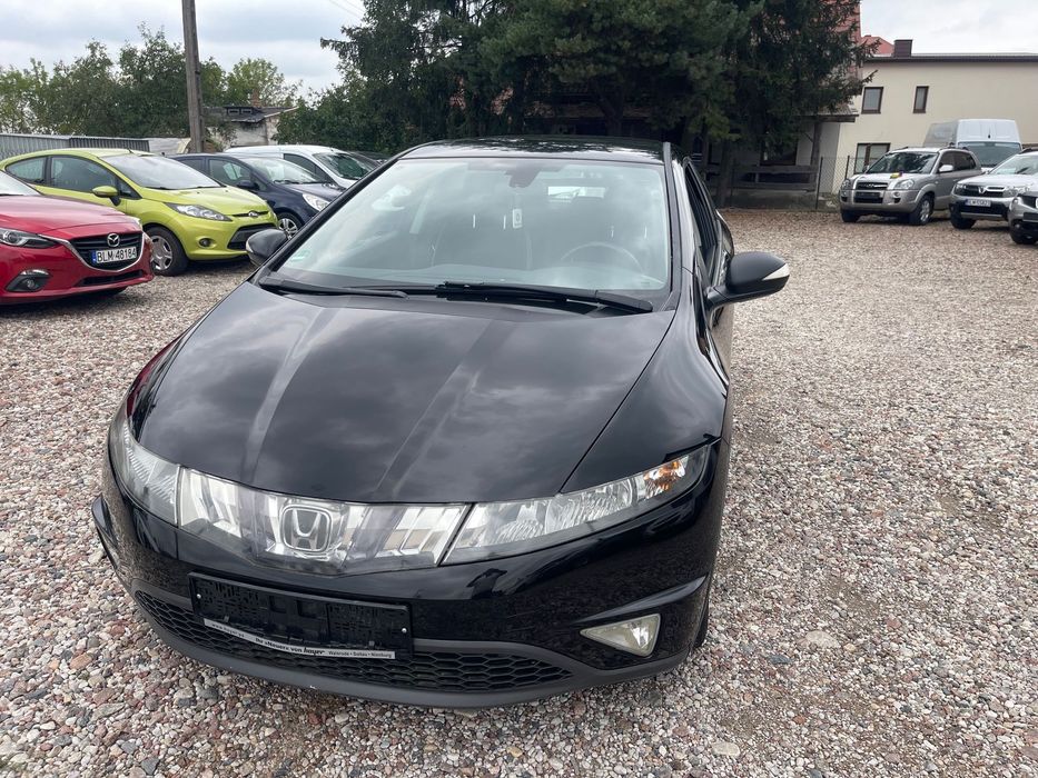 Honda Civic 1.8 benzyna