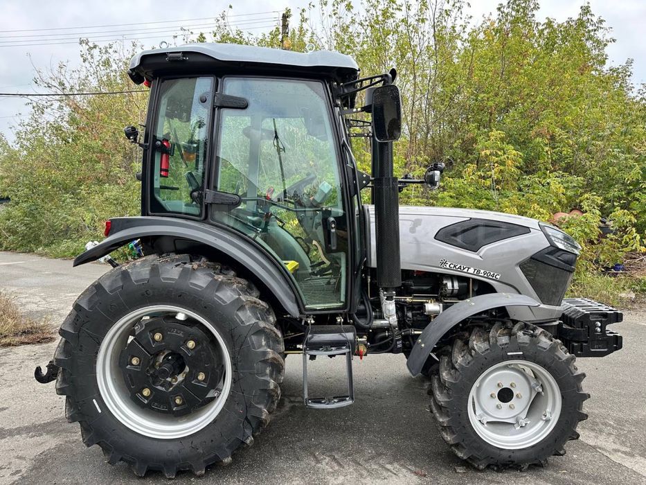 Трактор Скаут TB - 904 C з кондиціонером(сірий) 90 кінських сил