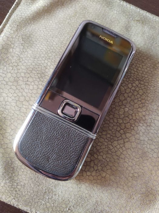 Nokia 8800 Arte sapphire.