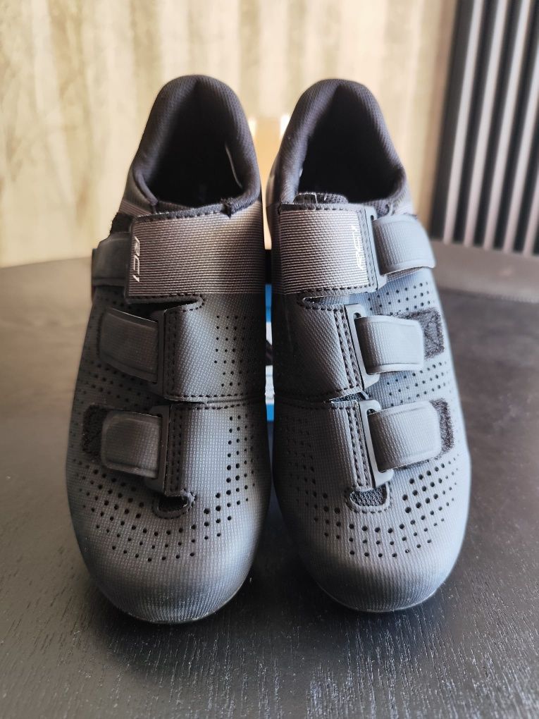 Buty rowerowe szosowe SHIMANO SH-RC100, rozmiar 37 – jak nowe!