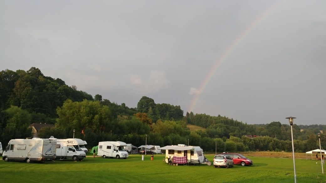 KEMPING Camping Pole Namiotowe Ojców Pieskowa Skała Szlak orlich gniaz