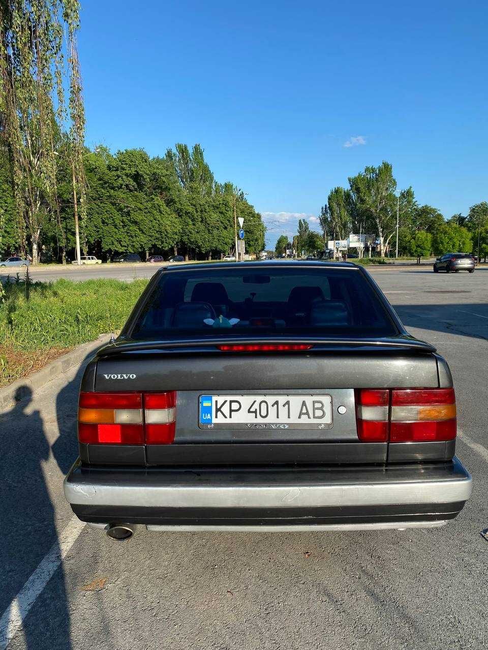 Срочно !!!Продам Volvo 850 (1992) бензин  2.4л