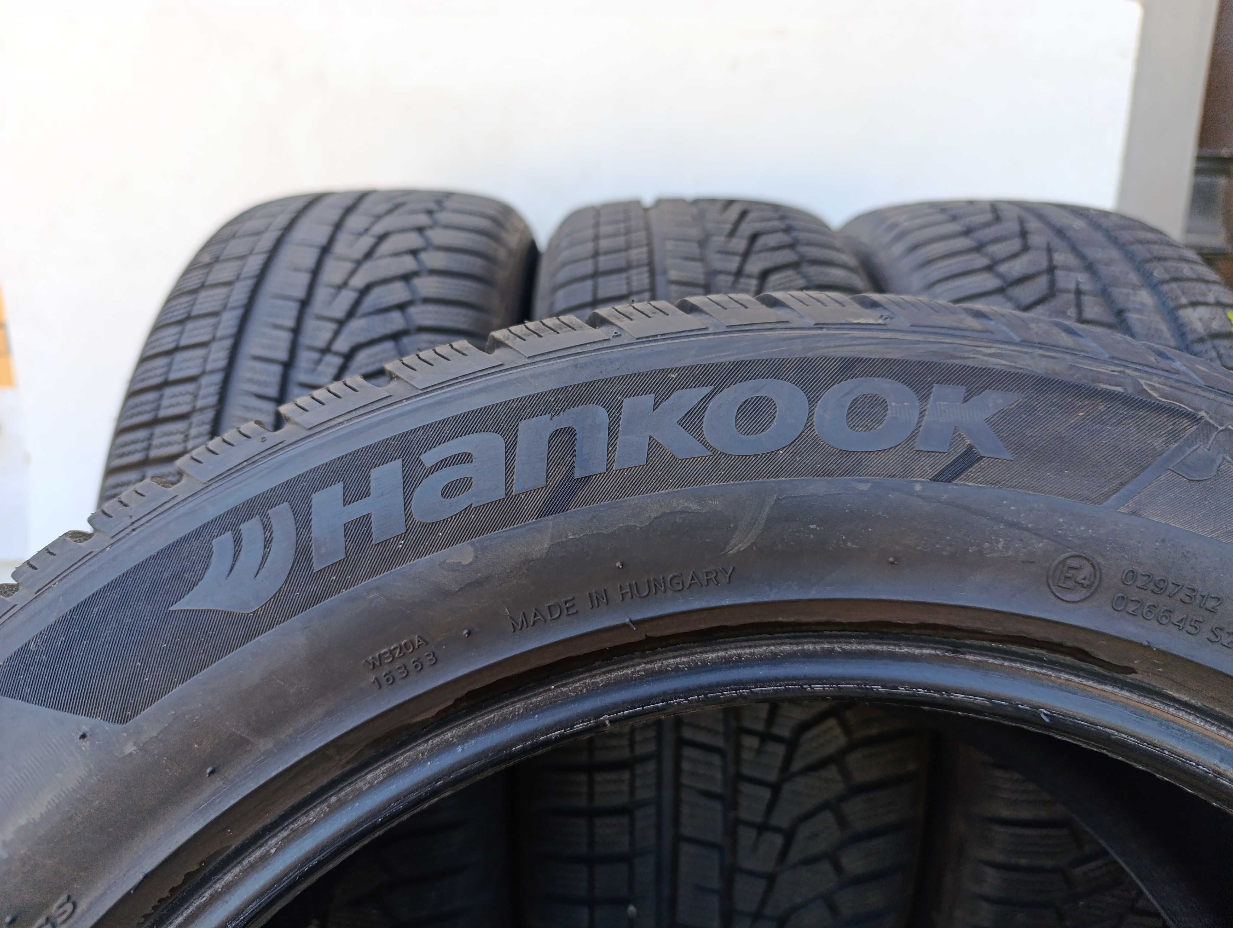 4x 235/55 R18 100H Hankook Winter i*cept Evo2 Suv 2020r 7,3mm