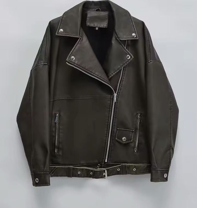 Продаю стильную куртку из эко-кожи, размер M ( Новая )