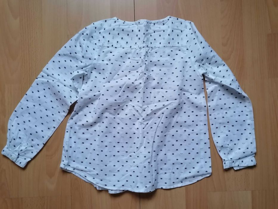 Koszulka, bluzka biała cienka bawełniana rozmiar 134 wiek 9 lat