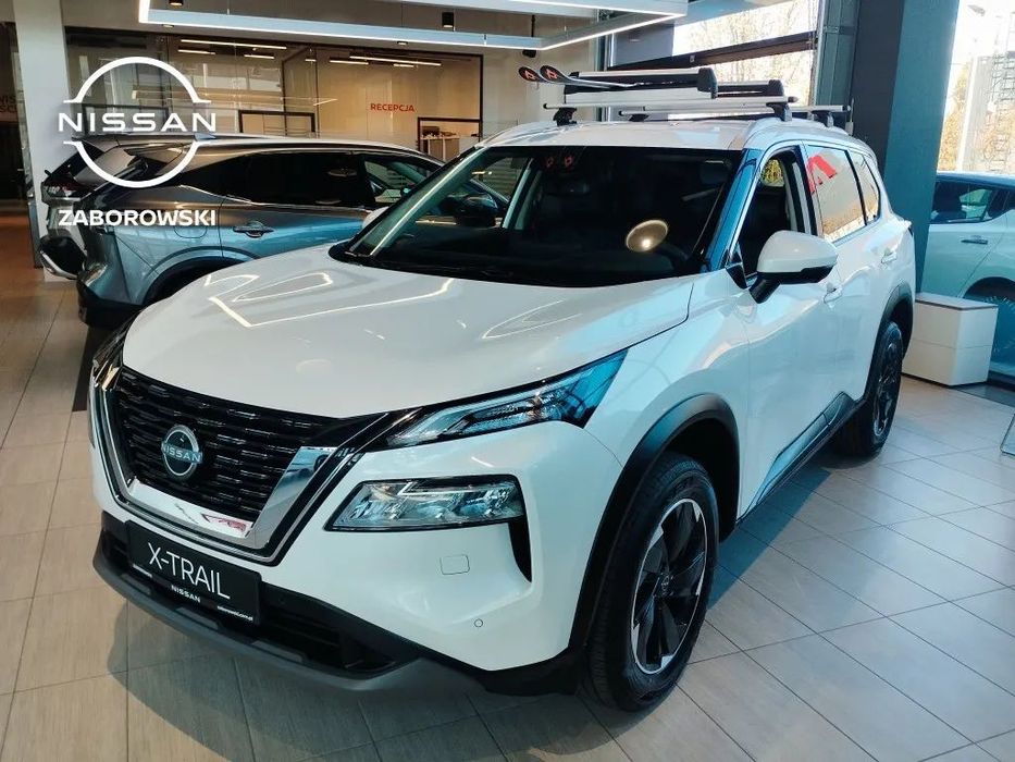 Nissan X-Trail zarejestrowane demo bez przebiegu