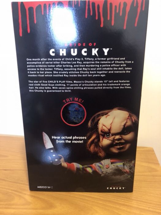 Chucky oficial da Mezco figura