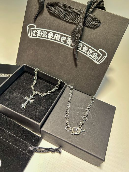 Підвіска Chrome Hearts